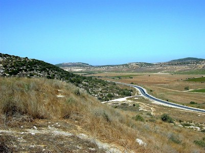 AZEKAH_FROM_SOCOH.jpg (42606 bytes)